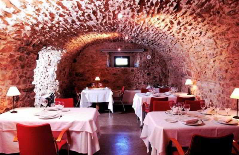 Hotel Arcs De Monells - Adults Only Restaurant photo